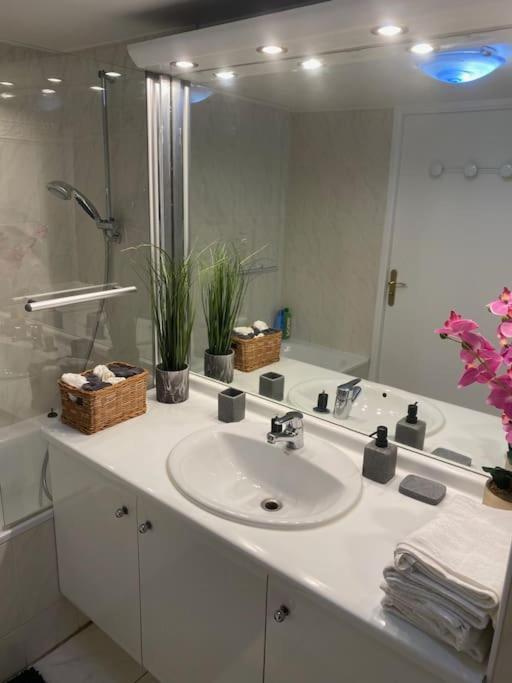 Magnifique Duplex 45 M2 Aux Portes De Paris Metro Barbara A 30Mn Expo Porte De Versailles Montrouge Exterior foto