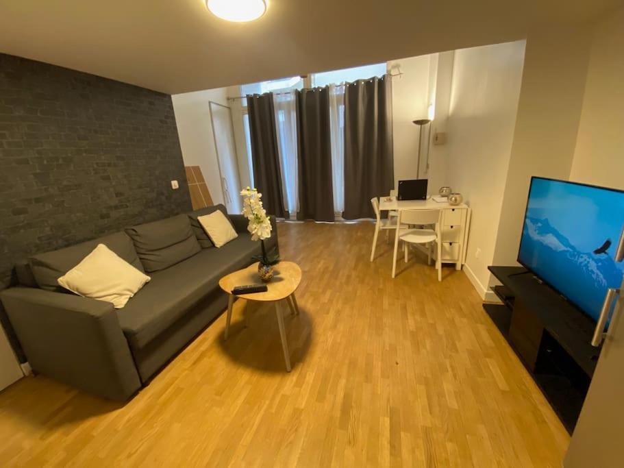 Magnifique Duplex 45 M2 Aux Portes De Paris Metro Barbara A 30Mn Expo Porte De Versailles Montrouge Exterior foto